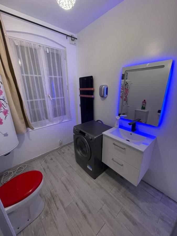 Appartement 3 Pieces En Face La Gare De Creil Esterno foto